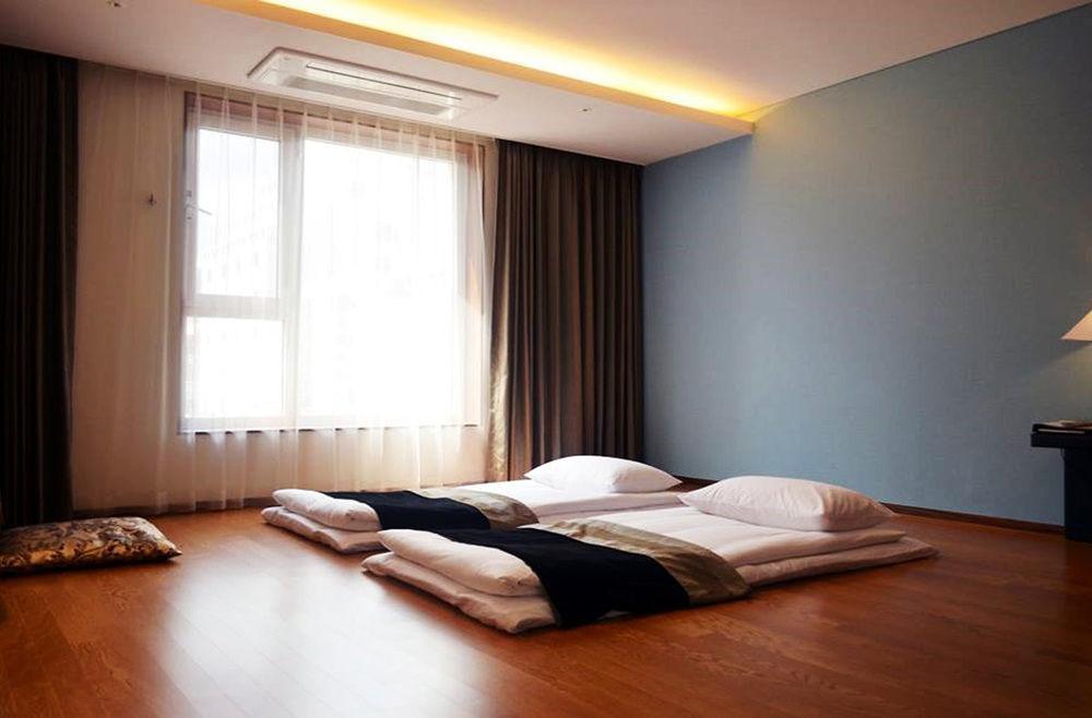 Hotel Leo Jeju Bagian luar foto